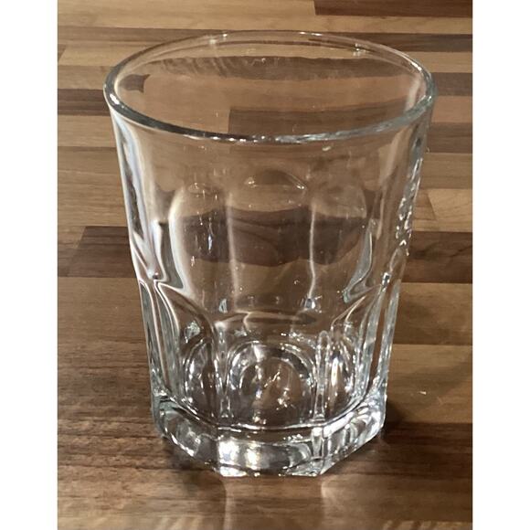 Set of 3 Libbey Gibraltar Heavy Glass Tumblers 4” - Picture 8 of 9